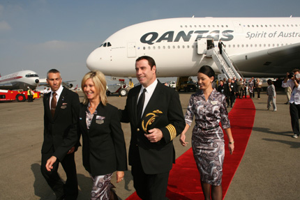 qantas_a380_john_travolta_01.jpg